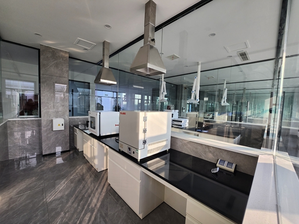 河南全鋼邊臺(tái)